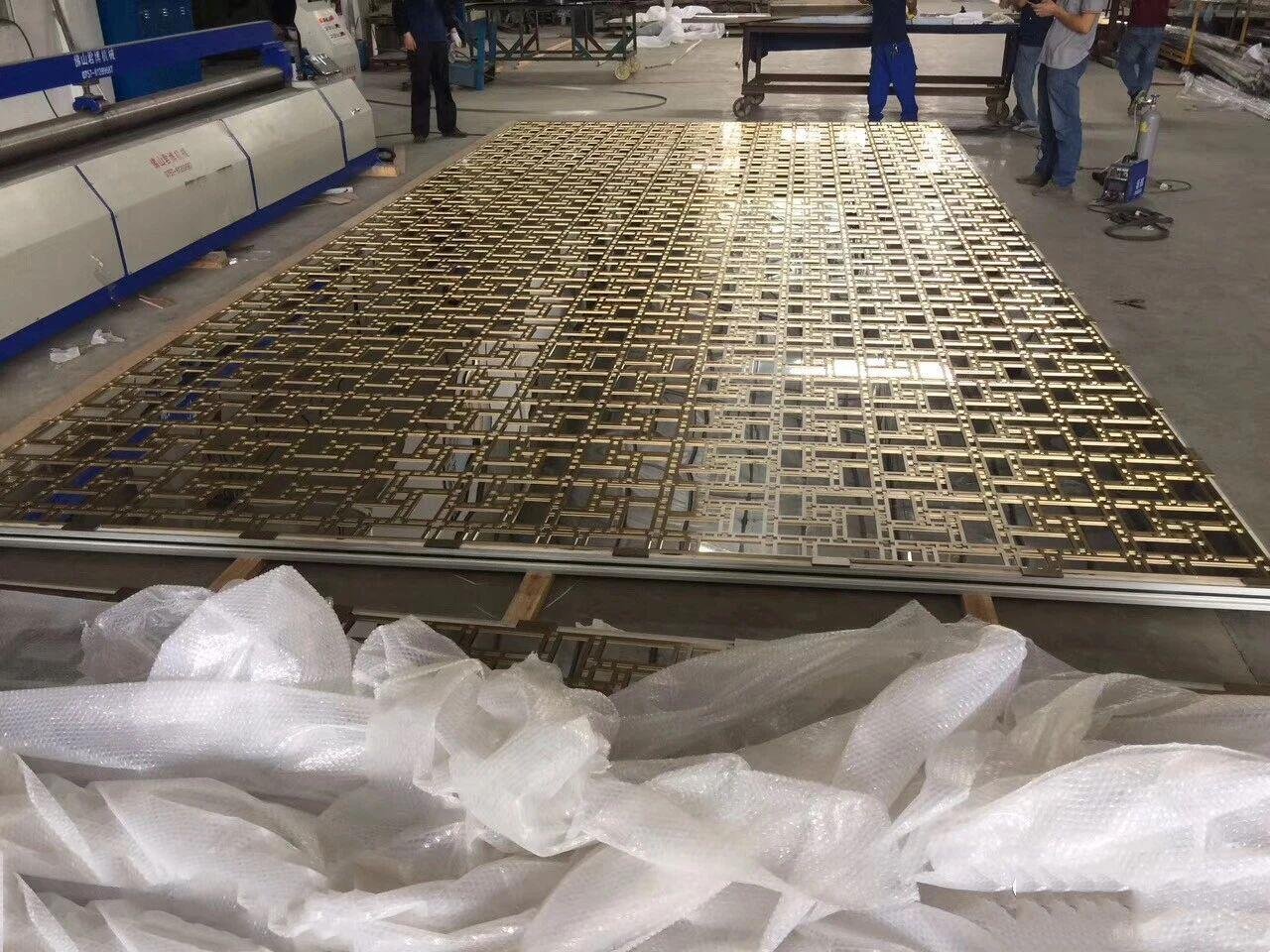 factory-fabrication-decorative-metal-screen-panel-pvd-gold