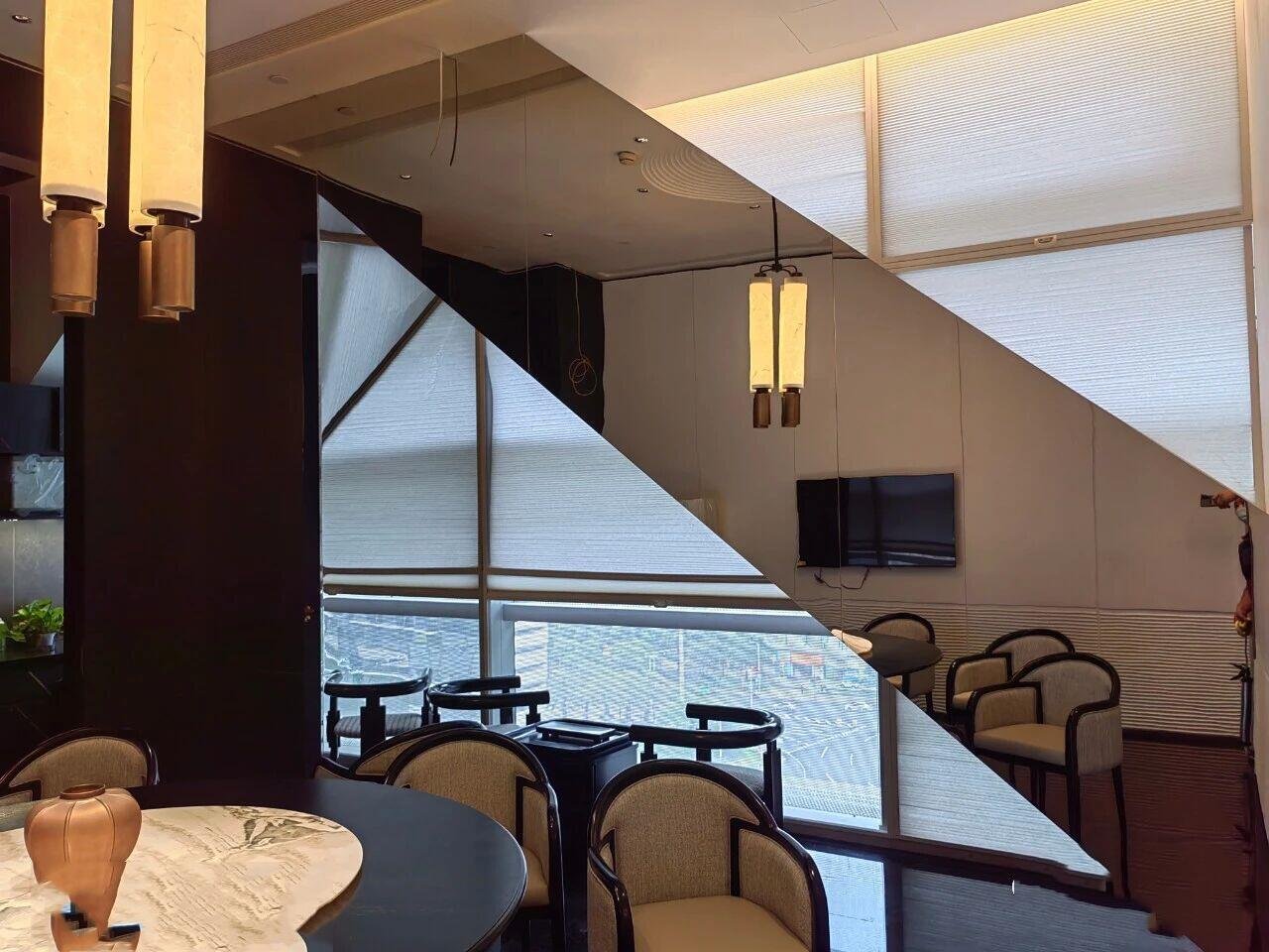 Mirror polished Escalator Wall Cladding and stainless steel panels for high end retail shopping mall architectural interiors