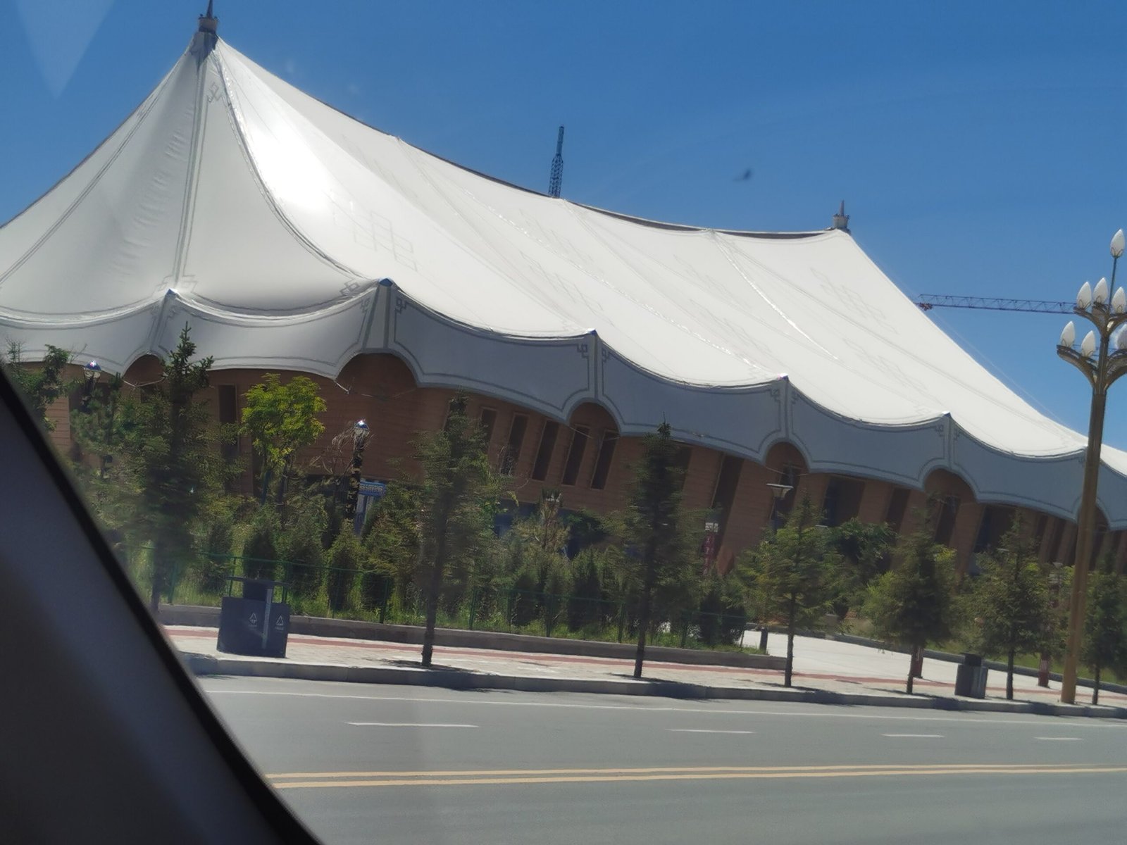 Large-scale commercial project featuring white PVDF coated architectural aluminium cladding for roofing.